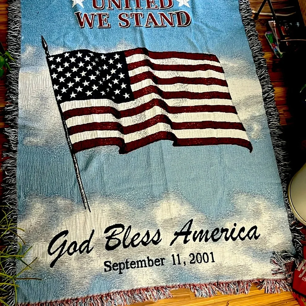 United We Stand 9/11 woven throw blanket afghan‎ American flag patriotic fringe